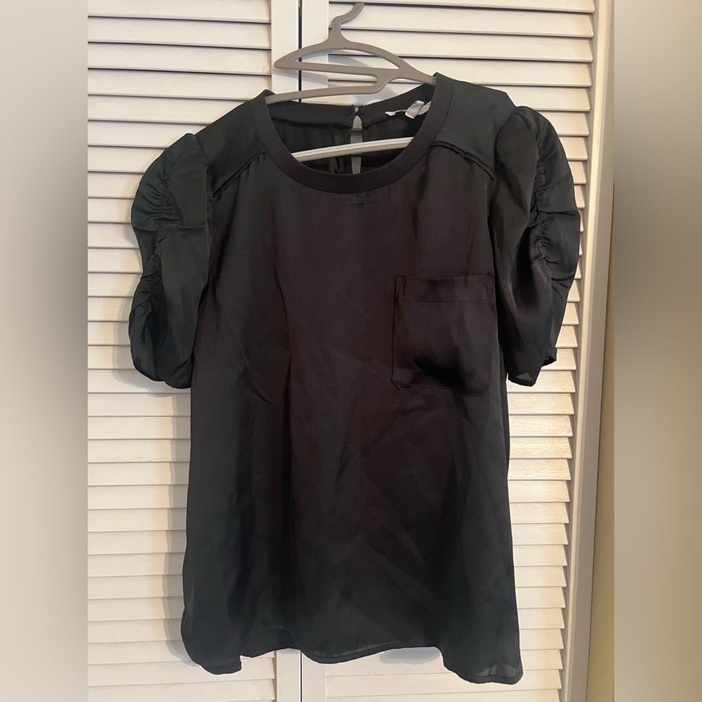 DR2  Ruched Puff Sleeve Blouse